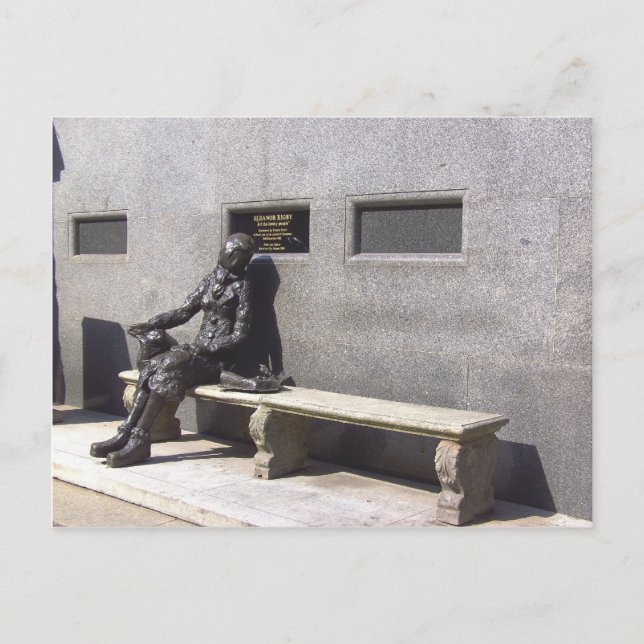 Eleanor Rigby Statue, Liverpool UK Postcard (Front)
