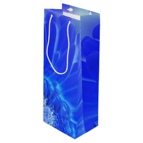 electric blue gerbera wine gift bag