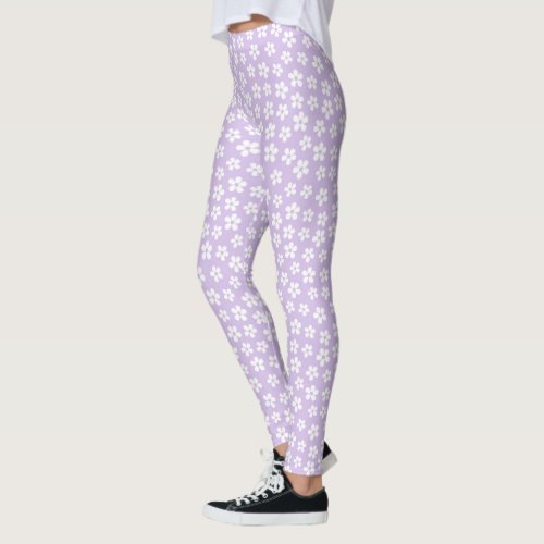 Elegance in Bloom Cute White Flowers Print Purple Leggings