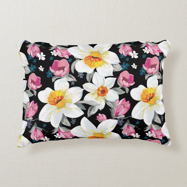 Elegance pattern with narcissus flowers decorative pillow (Front)