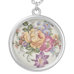 Elegance: Porcelain-Inspired Floral
Necklace Silver Plated Necklace