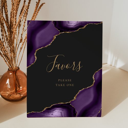 Elegant Agate Purple Gold Dark Wedding Favors Pedestal Sign