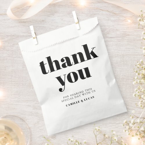 Elegant and trendy wedding  favor bag