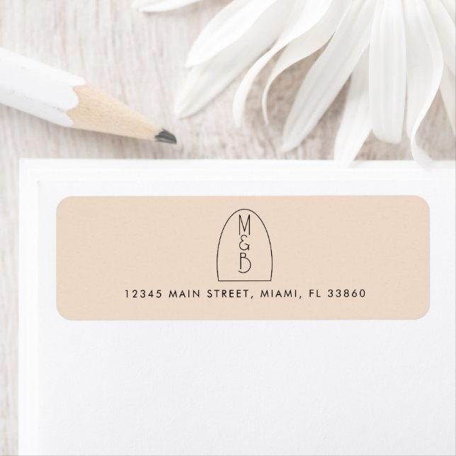 Elegant Arch Black Tan Wedding Label (Insitu)