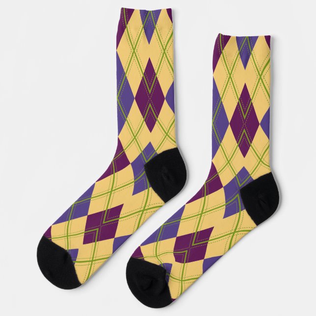Elegant Argyle Pattern for Golf Lovers Socks (Left)