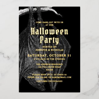 Elegant Bats Gold Halloween Foil Party