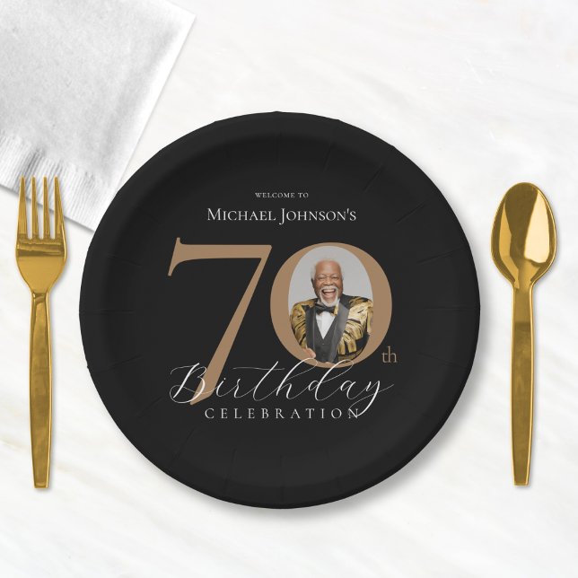 Elegant Black and Gold 70th Birthday Paper Plates (Elegant Black and Gold 70th Birthday Paper Plates)