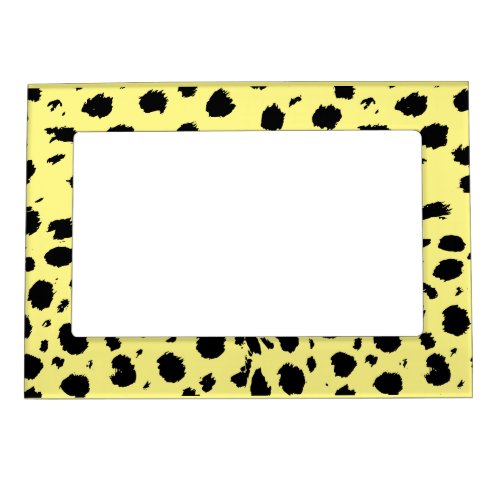 Elegant Black And White Cheetah Pattern Magnetic Frame