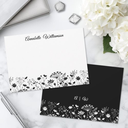 Elegant Black And White Floral Monogram Note Card
