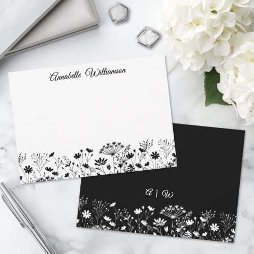 Elegant Black And White Floral Monogram Note Card