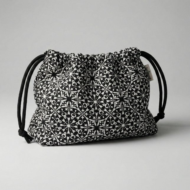 Elegant Black And White Vintage Gothic Damask Fabric (Creator Uploaded)