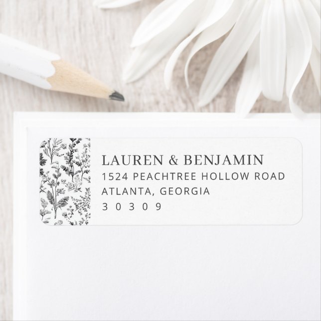 Elegant Black Botanical Label (Insitu)