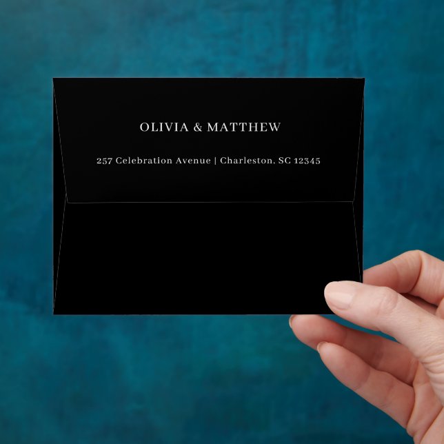 Elegant Black Classic Minimalist Wedding Envelope (Hand)