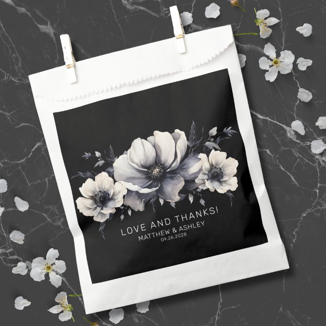 Elegant Black Floral Wedding Thank You Favor Bag (Elegant Black Floral Wedding Favor Bag)