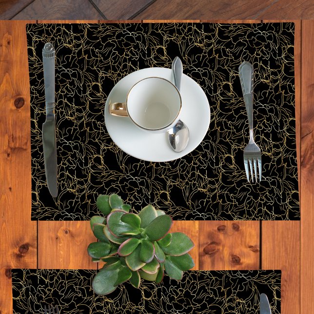 Elegant Black Gold Floral Pattern Cloth Placemat (Creator Uploaded)