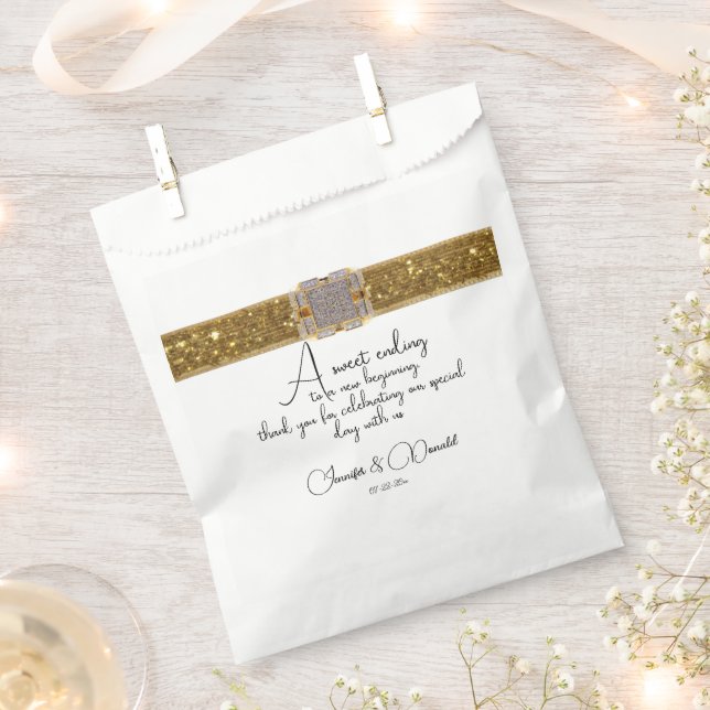 Elegant Black Gold Glitter Brooch Wedding Favor Bag (Clipped)