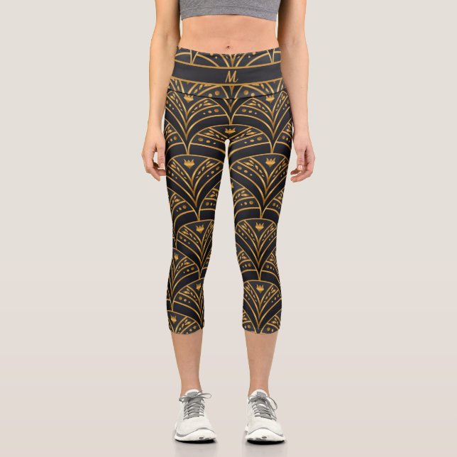Elegant Black Gold Personalize Modern Personalize Capri Leggings (Front)