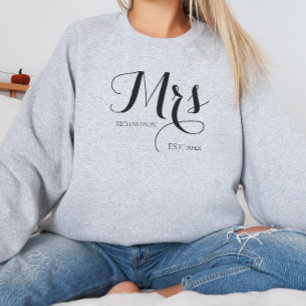Elegant Black Script Personalized Bride Future Mrs Sweatshirt