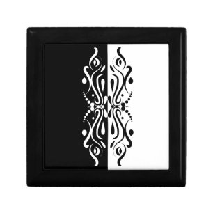 Elegant Black & White Abstract Harlequin Style Gift Box