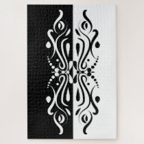 Black and White Harlequin Bath Towel Set