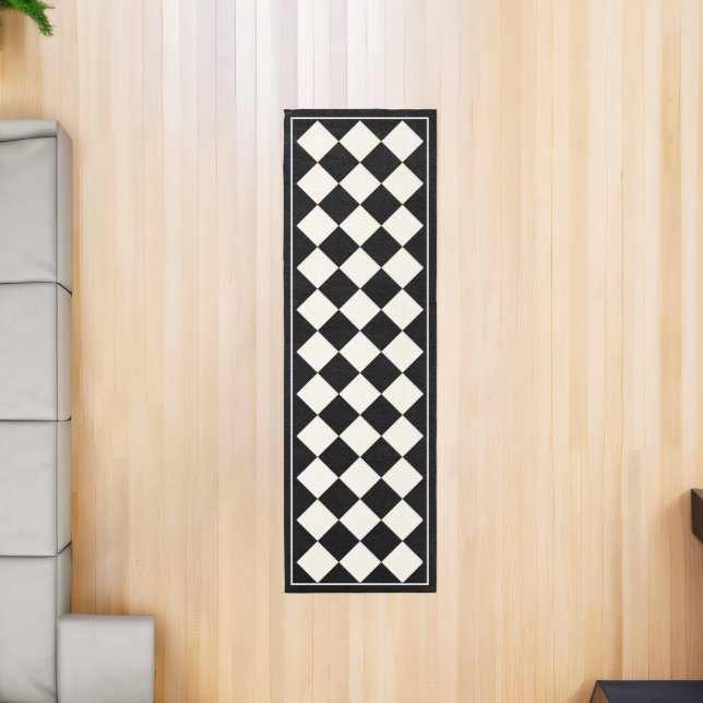 Elegant black &white geometric pattern runner (Insitu (Indoor 2))