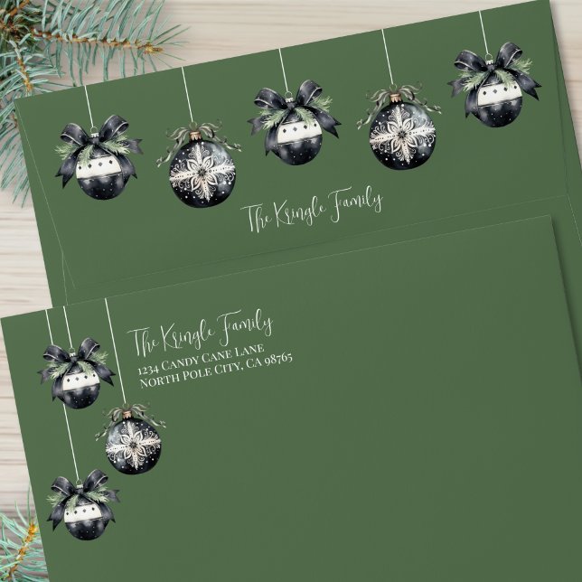 Elegant Black White Green Christmas Envelope (Elegant Black White Green Christmas envelope)