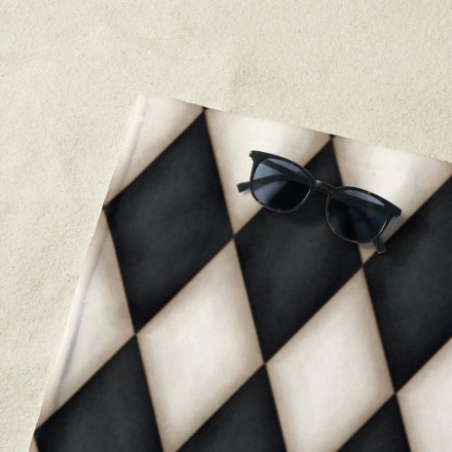 Elegant Black  White Harlequin Diamond Check  Beach Towel