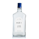 Elegant Black & White Modern Bottle Gin Wine Arch Sticker<br><div class="desc">Elegant Black & White Modern Bottle Gin Wine Arch Stickers & Labels</div>