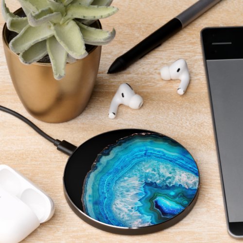 Elegant Blue Agate Geode Stone  Wireless Charger
