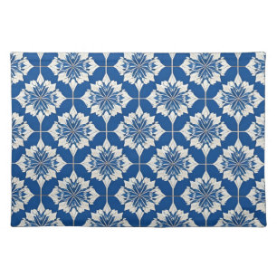 Elegant Blue and White Floral Pattern Cloth Placemat