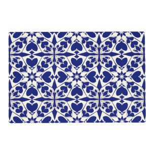 Elegant Blue and White Floral Pattern Placemat