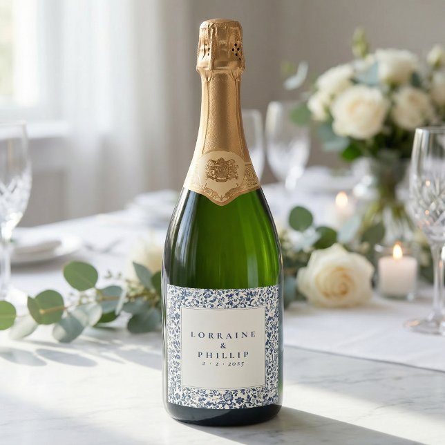 Elegant blue floral classic wedding sparkling wine label (Elegant blue floral classic wedding sparkling wine label.)