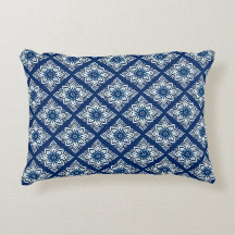 Elegant Blue Geometric Floral Pattern