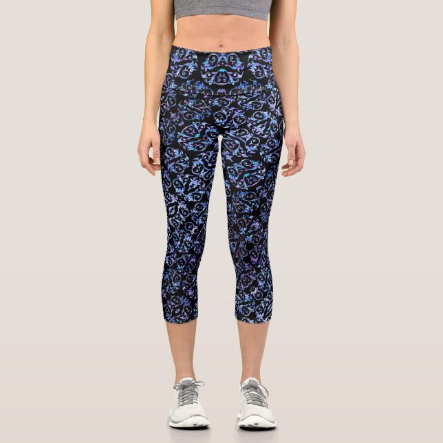 Elegant Blue & Purple Pearl Pattern Capri Leggings (Front)