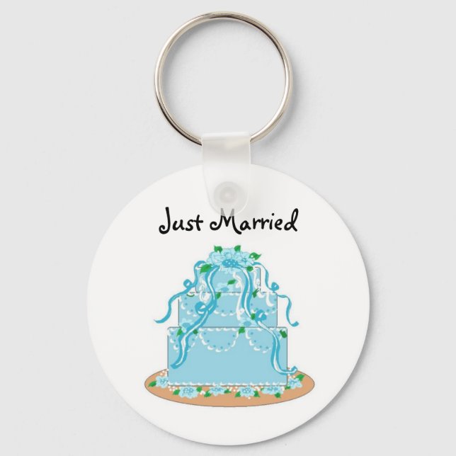 Elegant Blue Wedding Cake - Just Married Keychain (Front)