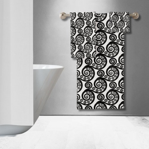 Elegant Boho Black White Botanical Fern Leaf Curls Bath Towel Set