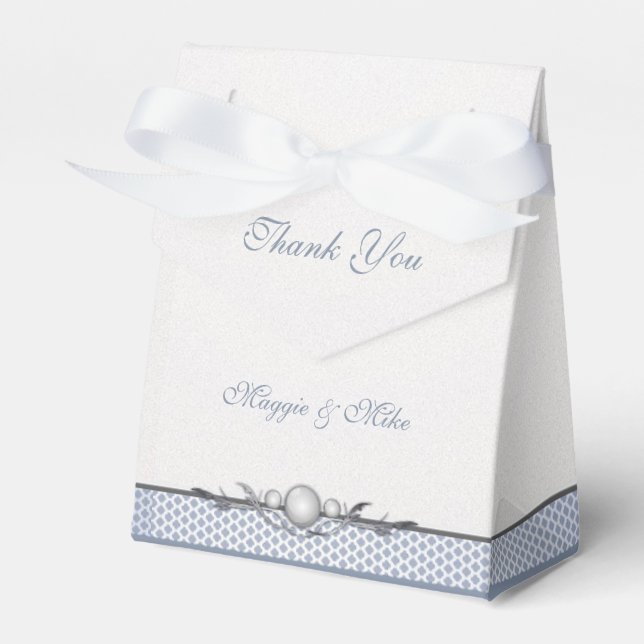 Elegant Border  Favor Boxes (Front Side)