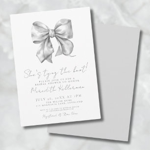 Elegant Bow Bridal Shower Invitation