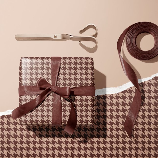 Elegant Brown Houndstooth Classic Preppy Pattern Wrapping Paper (Classic brown houndstooth gift wrap in neutral tones – perfect for preppy, masculine gift giving)