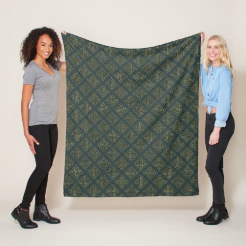 Elegant Celtic Knot Pattern Fleece Blanket