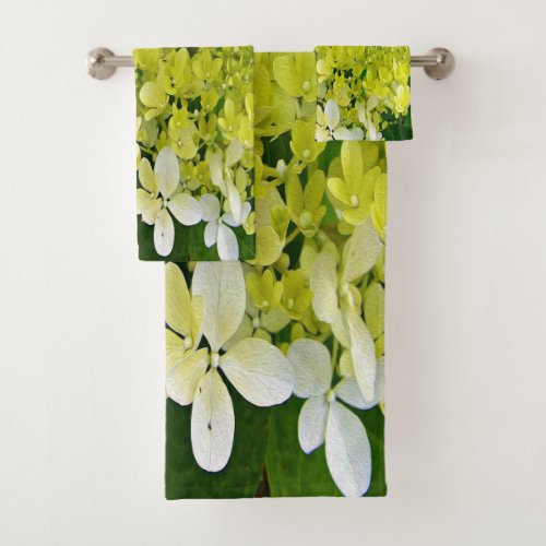 Elegant Chartreuse Green Limelight Hydrangea Bath Towel Set