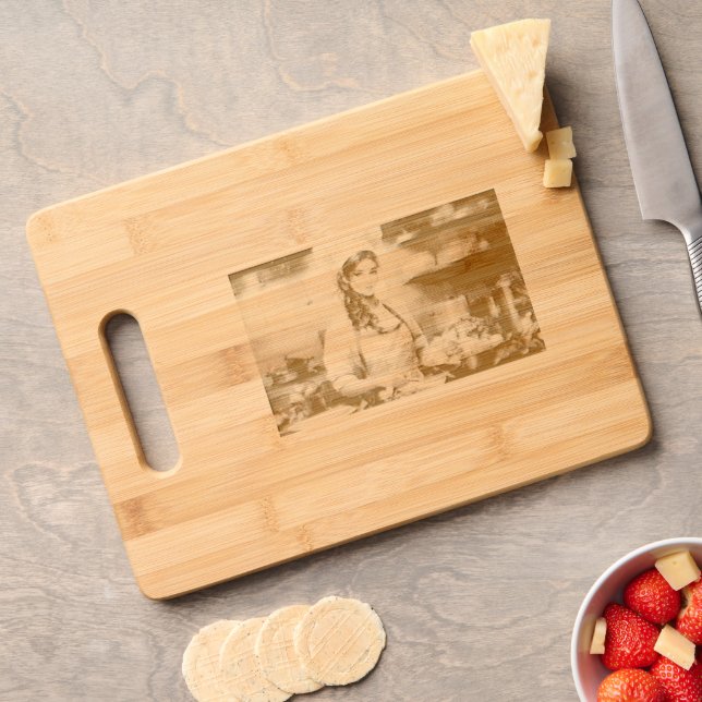 Elegant Chef  cuttings board design (Cheese)