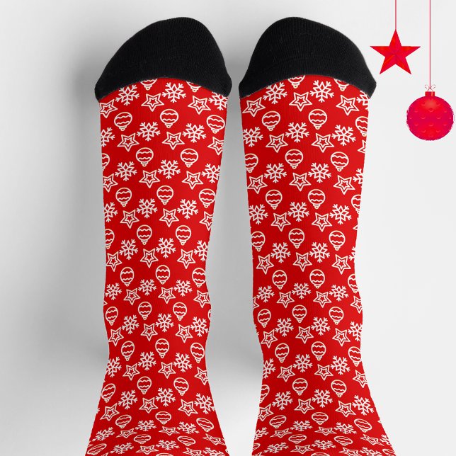 Elegant Christmas Pattern on Red Socks (Creator Uploaded)