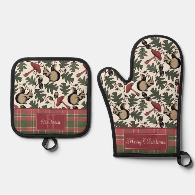 Elegant Christmas Plaid & Squirrels Personalized Oven Mitt & Pot Holder Set (Front)