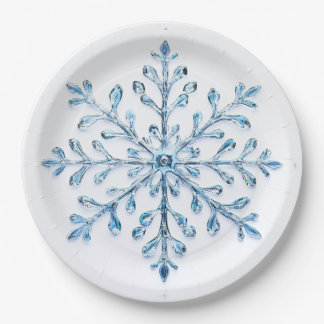 elegant christmas snowflake paper plates