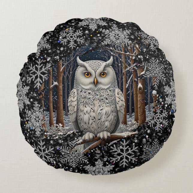 Elegant Christmas white owl woodland winter forest Round Pillow (Front)