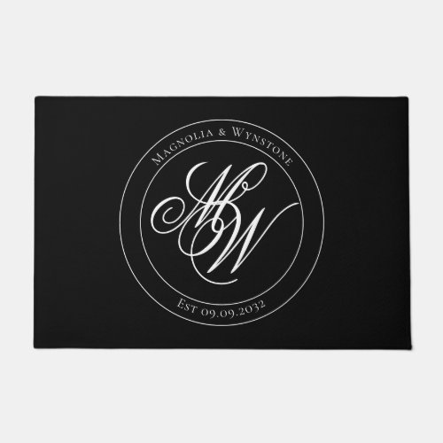 Elegant Circle Monogram Script Doormat