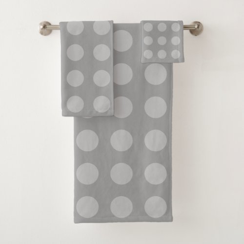 Elegant Circles on Silver Gray Bath Towel Set