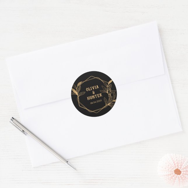 Elegant Classic Black and Gold Floral wedding Round Sticker (Envelope)
