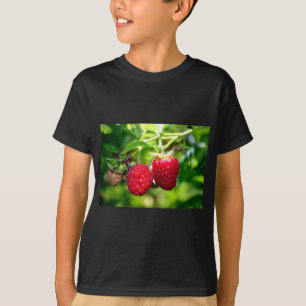 Elegant classic red Raspberries T-Shirt